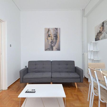 A Cozy Minimal Apartment At Koukaki, Dimitrako... Athen Exterior foto