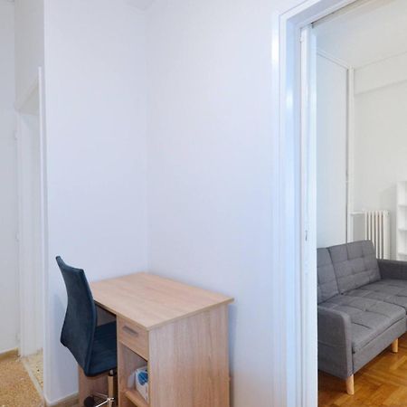 A Cozy Minimal Apartment At Koukaki, Dimitrako... Athen Exterior foto