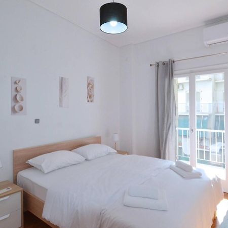 A Cozy Minimal Apartment At Koukaki, Dimitrako... Athen Exterior foto